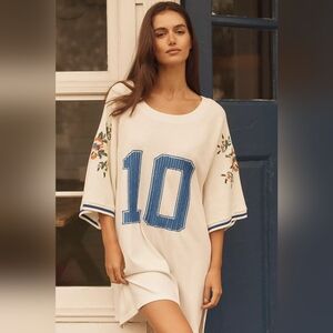 NWT Anthropologie x LyreBird Oversized Embroidered Sporty Tee, Size Small🌙